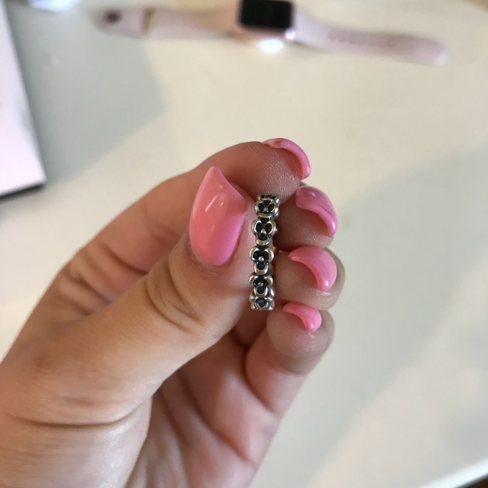 Pandora flower ring size 50